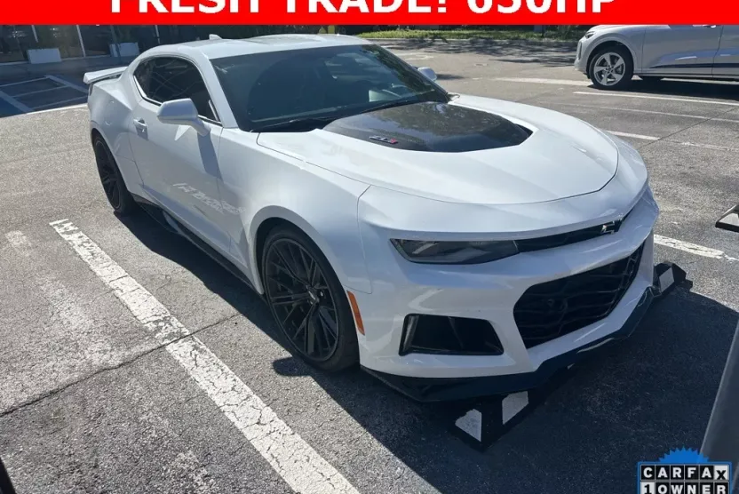 2017 Chevrolet Camaro ZL1 photo 1