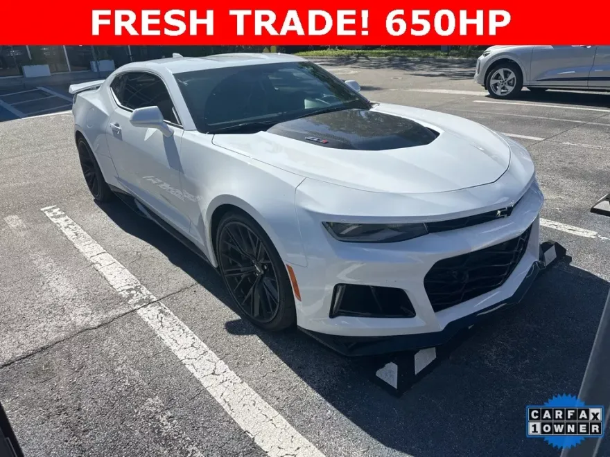 2017 Chevrolet Camaro ZL1 photo 1