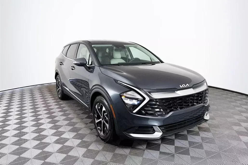 2023 Kia Sportage EX photo 1