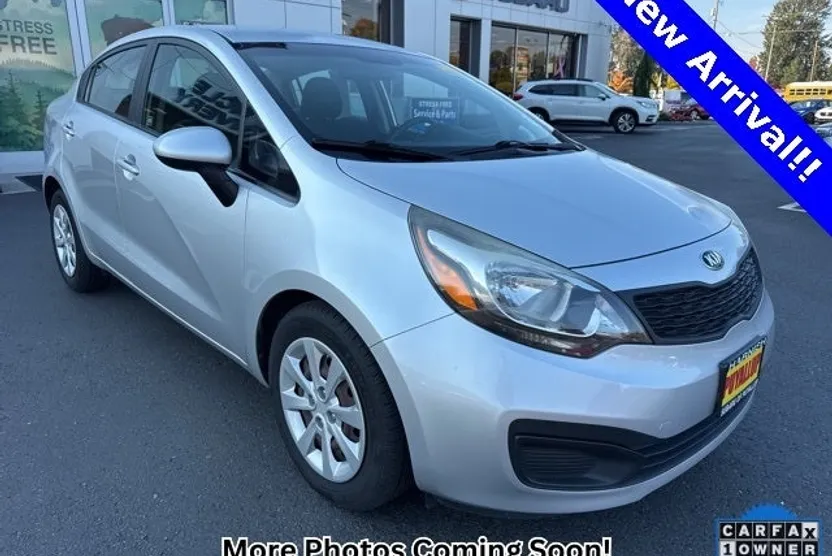 2015 Kia Rio LX photo 1