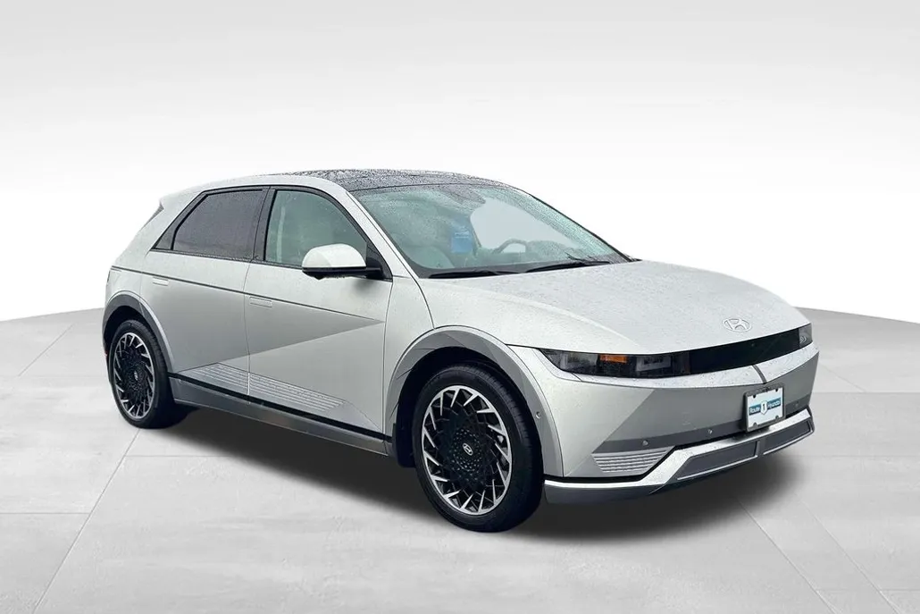 2024 Hyundai Ioniq 5 Limited photo 1