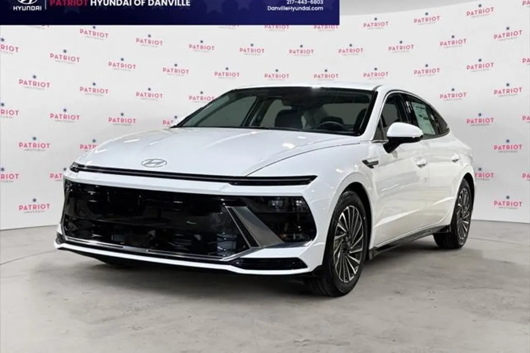 2025 Hyundai Sonata Hybrid SEL photo 1