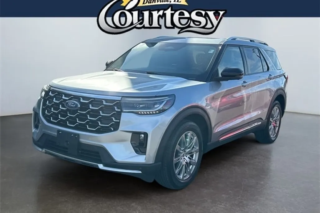 2025 Ford Explorer Platinum photo 1