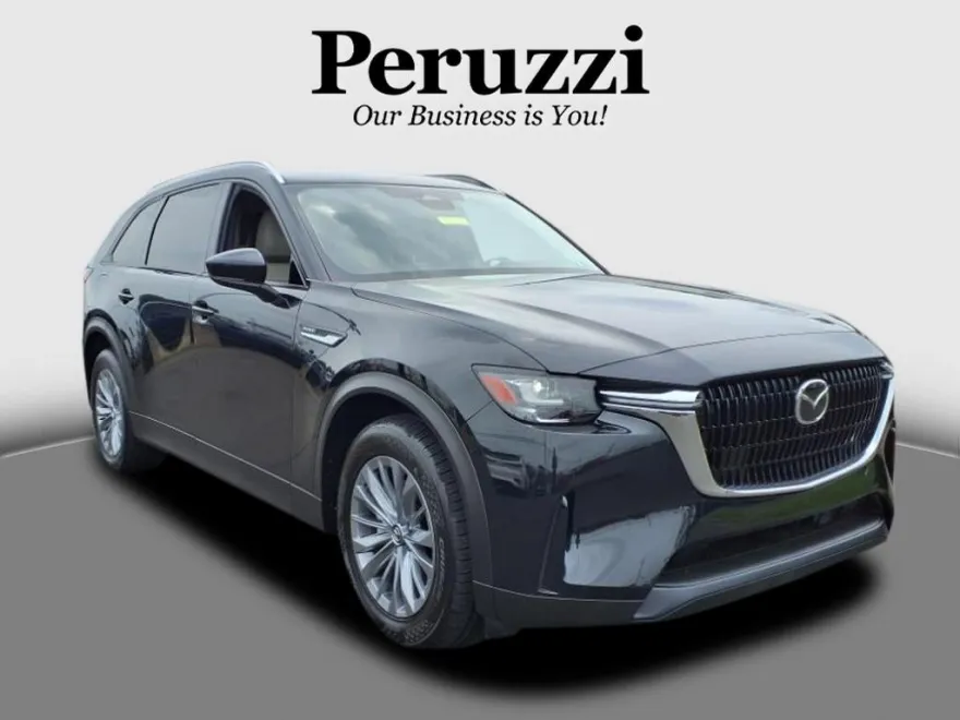 2024 Mazda CX-90 Preferred photo 1