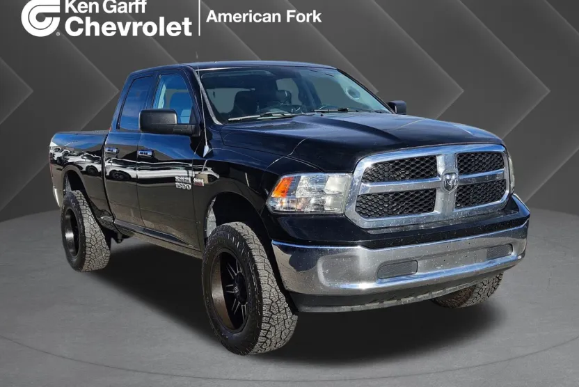 2013 Ram 1500 SLT photo 1