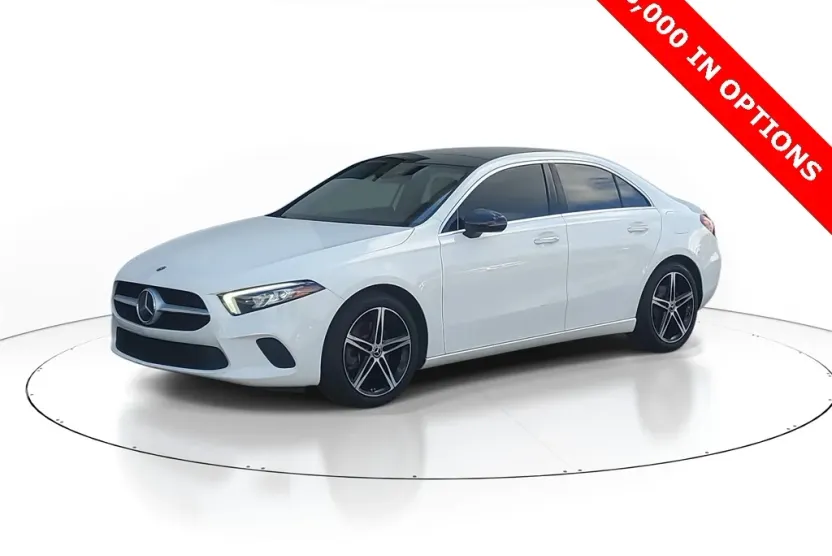 2019 Mercedes Benz A 220 photo 1