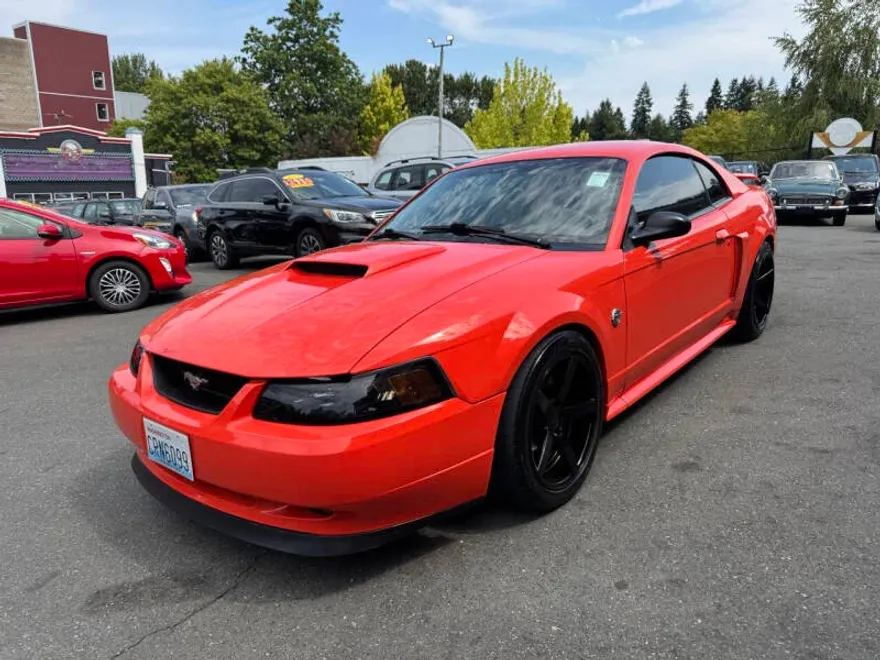 2004 Ford Mustang GT Deluxe photo 1