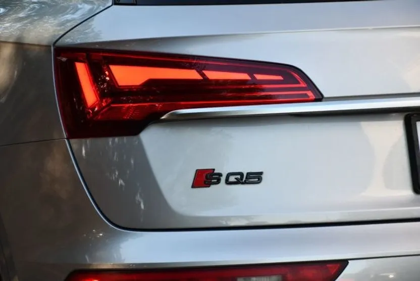 2021 Audi SQ5 Premium Plus photo 1