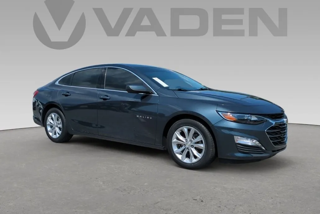 2019 Chevrolet Malibu 1LT photo 1