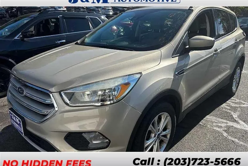 2018 Ford Escape SE photo 1