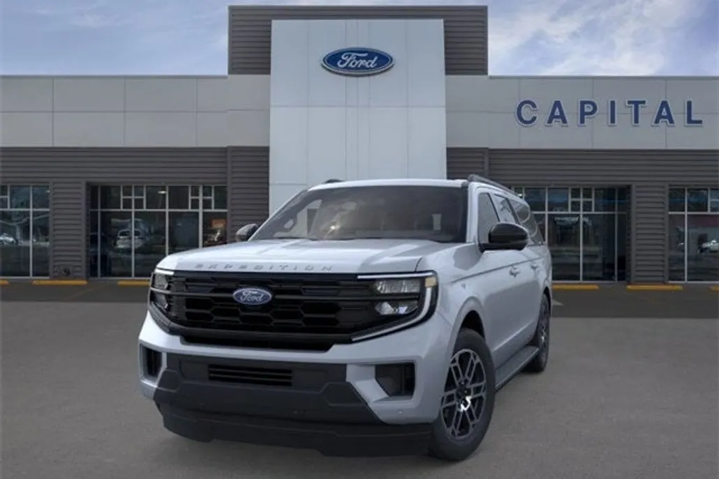 2025 Ford Expedition MAX photo 1