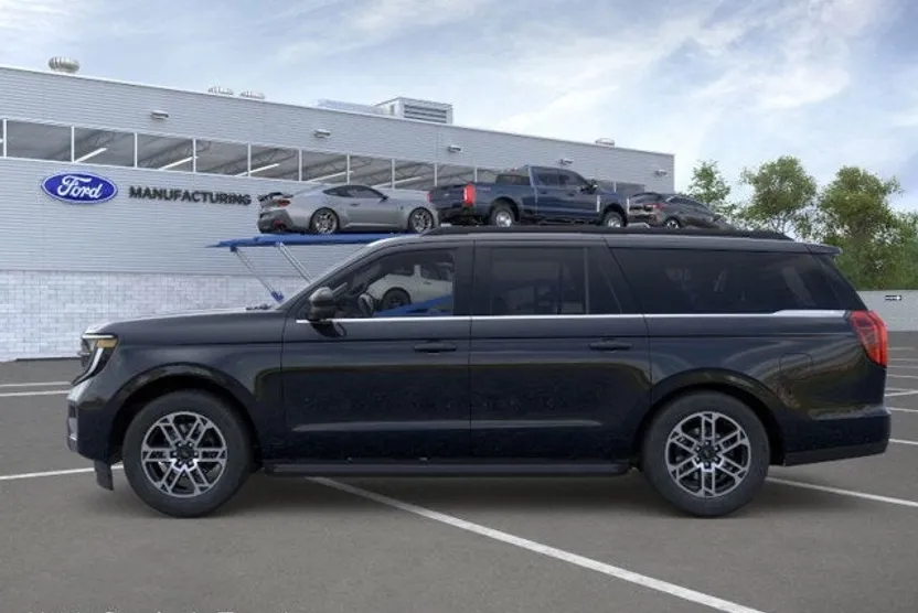 2025 Ford Expedition MAX photo 1