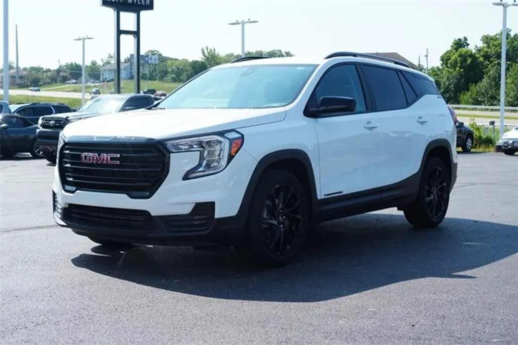 2024 Gmc Terrain SLE photo 1