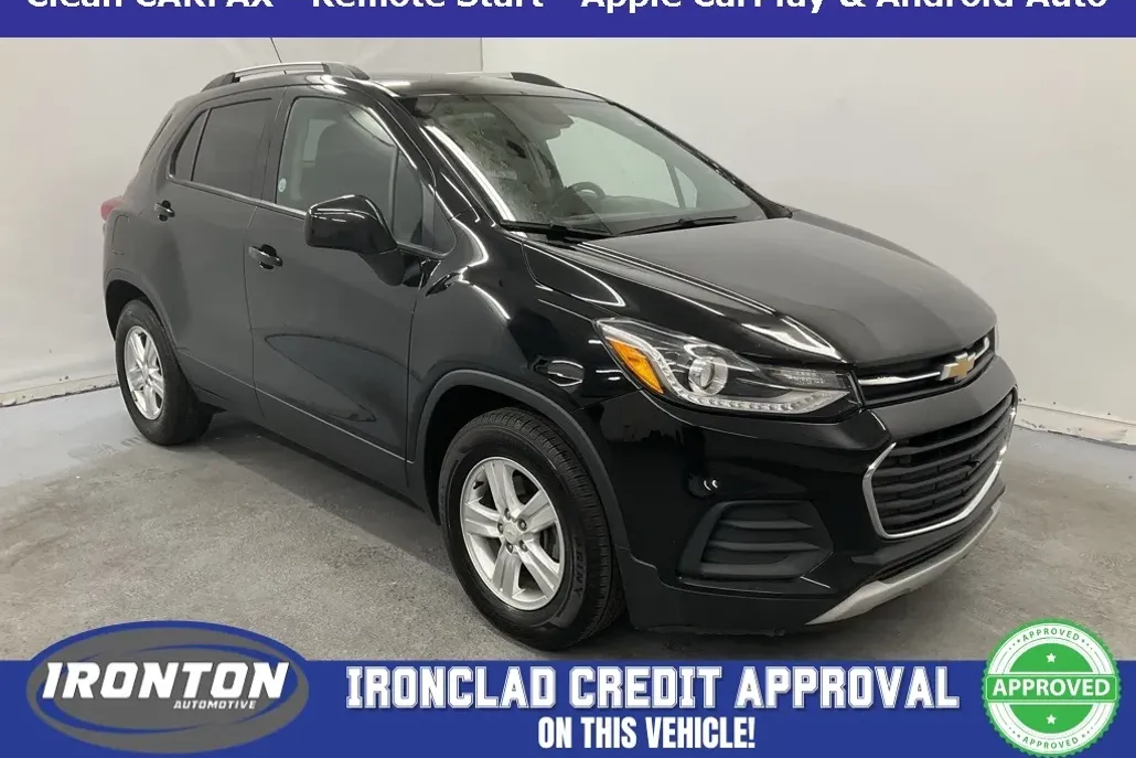 2021 Chevrolet Trax LT photo 1