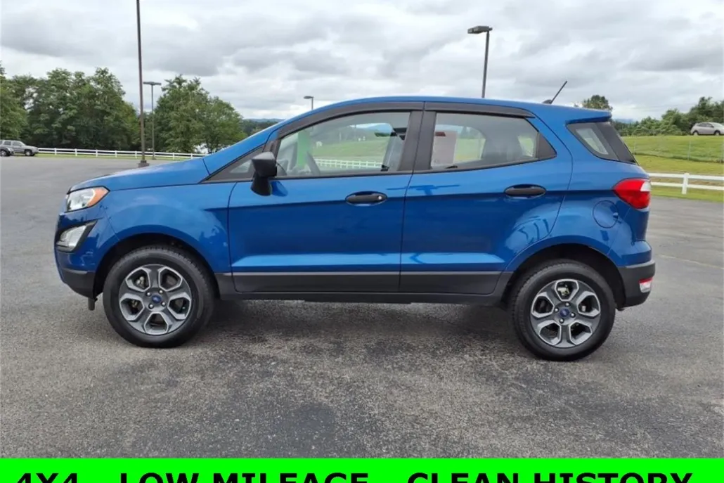 2021 Ford EcoSport S photo 1