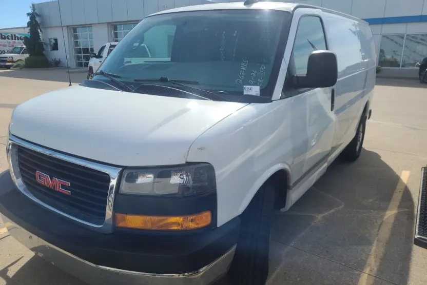 2021 Gmc Savana Cargo 2500 photo 1