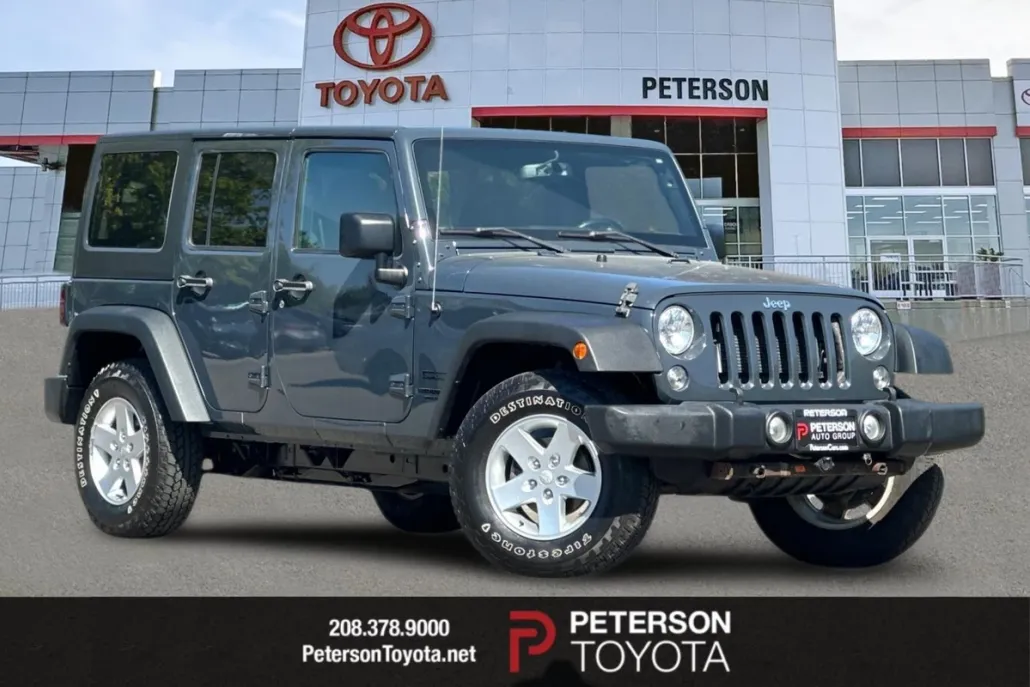 2016 Jeep Wrangler Unlimited Sport photo 1
