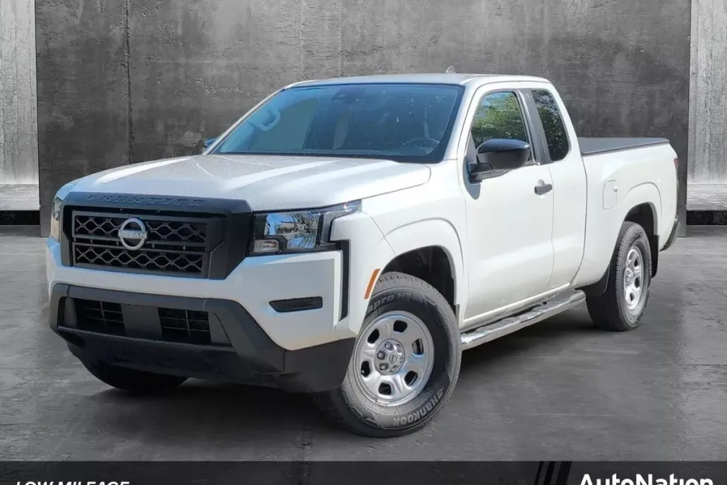 2024 Nissan Frontier King Cab S photo 1