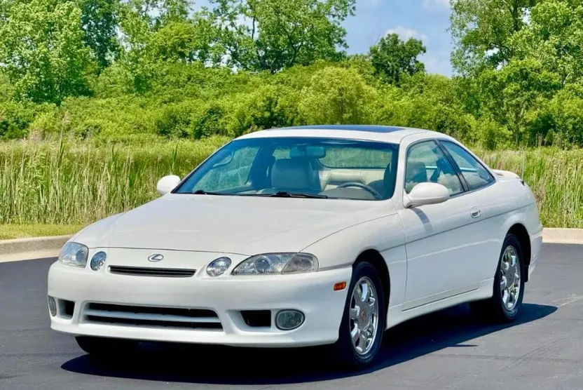 1997 Lexus SC Base photo 1