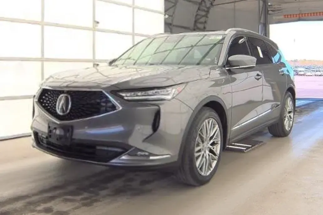 2022 Acura MDX Advance photo 1