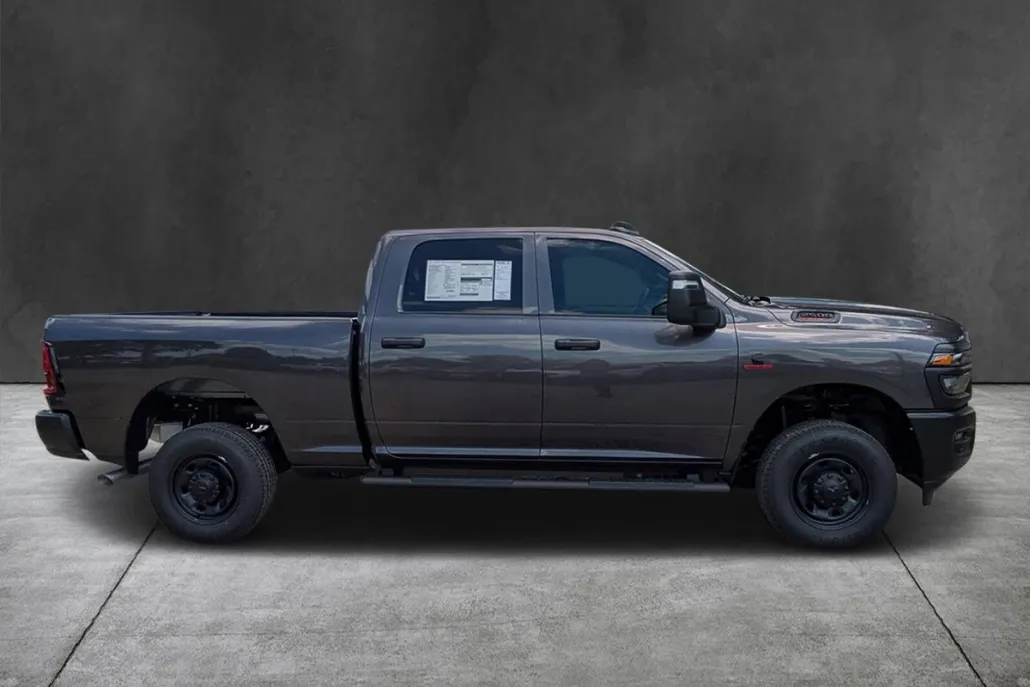 2025 Ram 2500 Tradesman photo 1