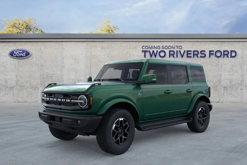 2025 Ford Bronco Outer Banks photo 1
