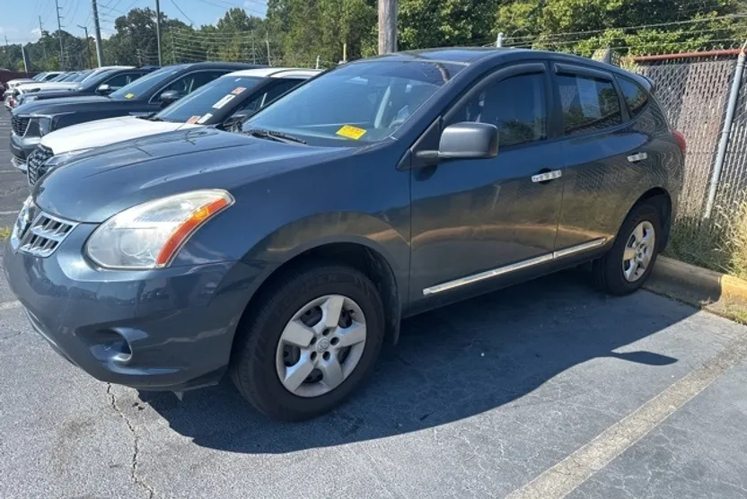 2012 Nissan Rogue S photo 1