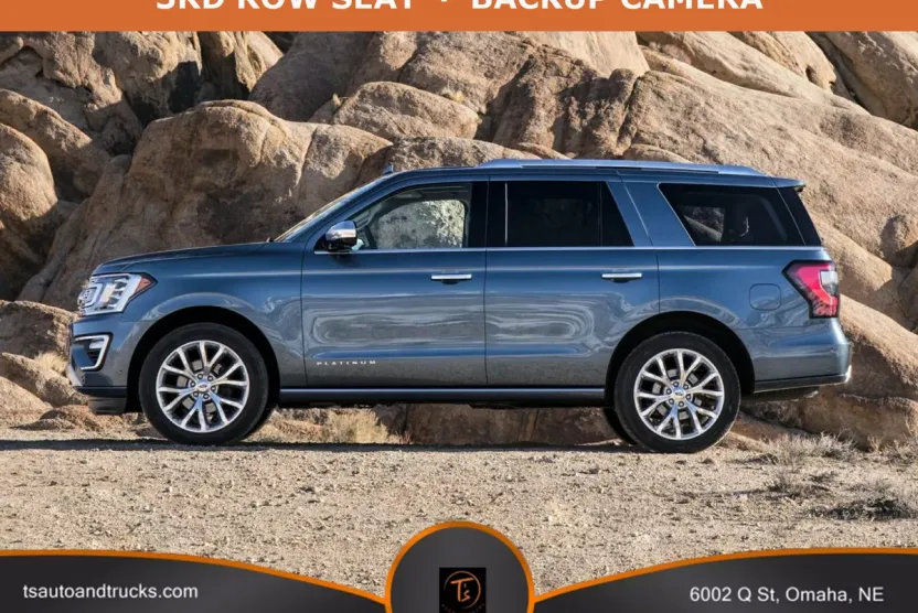 2020 Ford Expedition XLT photo 1
