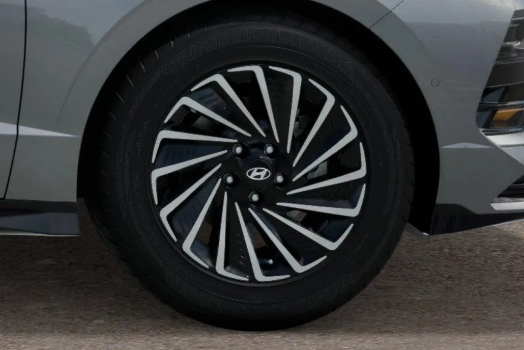 2025 Hyundai Sonata Hybrid Limited photo 1