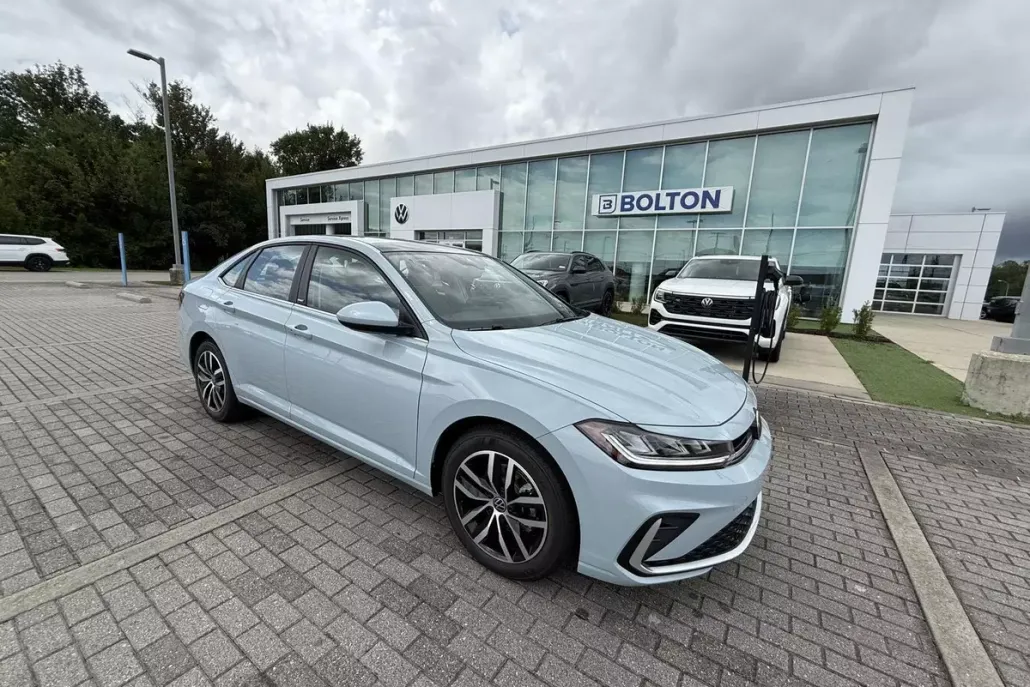 2025 Volkswagen Jetta 1.5T SE photo 1