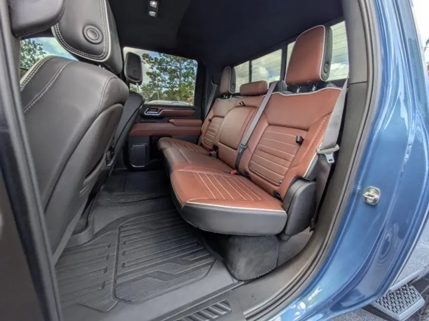2024 Gmc Sierra 2500 HD Denali Ultimate photo 1
