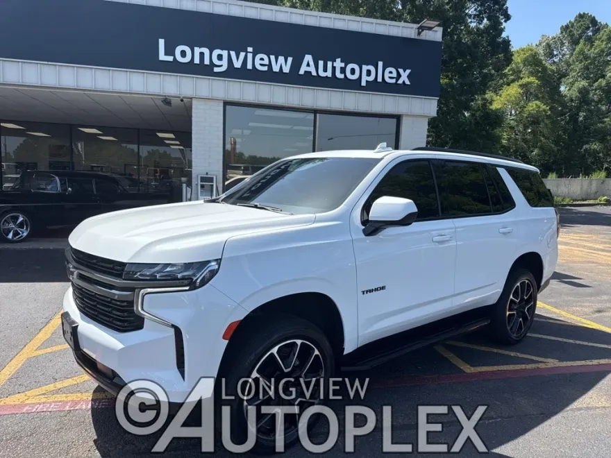 2021 Chevrolet Tahoe RST photo 1