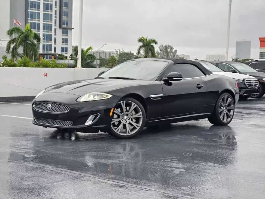 2013 Jaguar XK Base Convertible photo 1