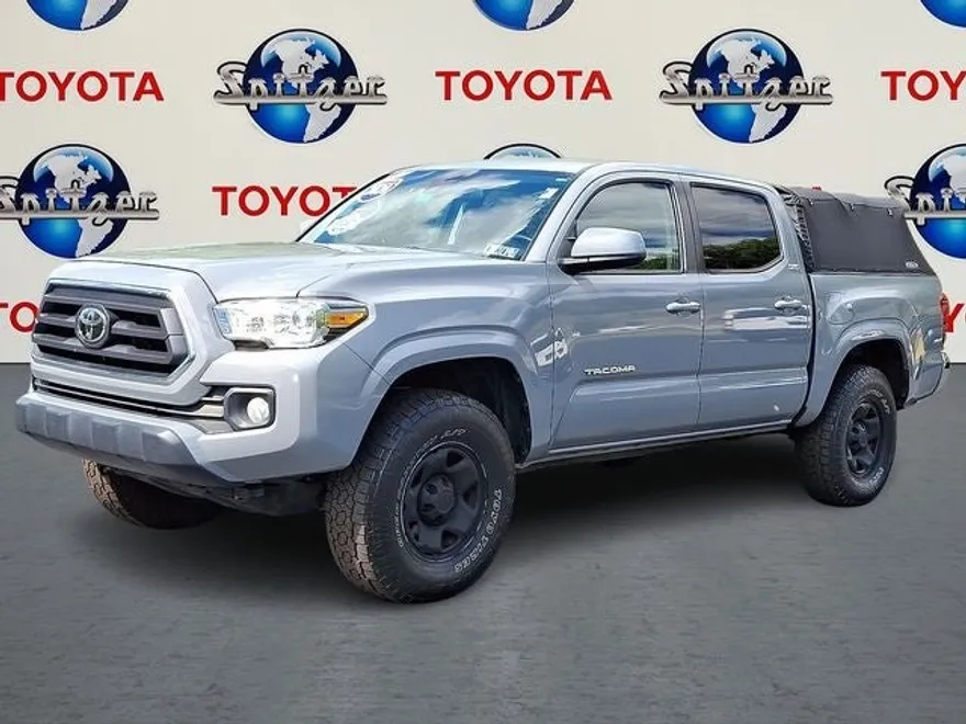 2020 Toyota Tacoma SR5 photo 1
