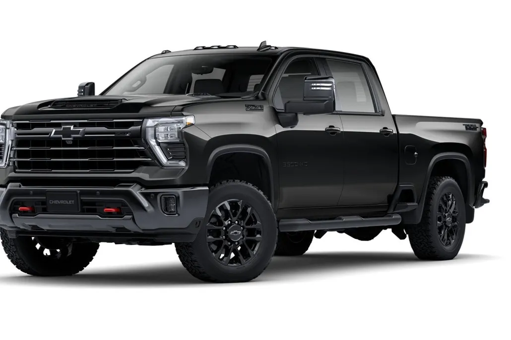 2025 Chevrolet Silverado 3500HD LTZ photo 1