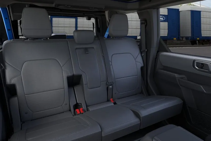 2025 Ford Bronco Big Bend photo 7