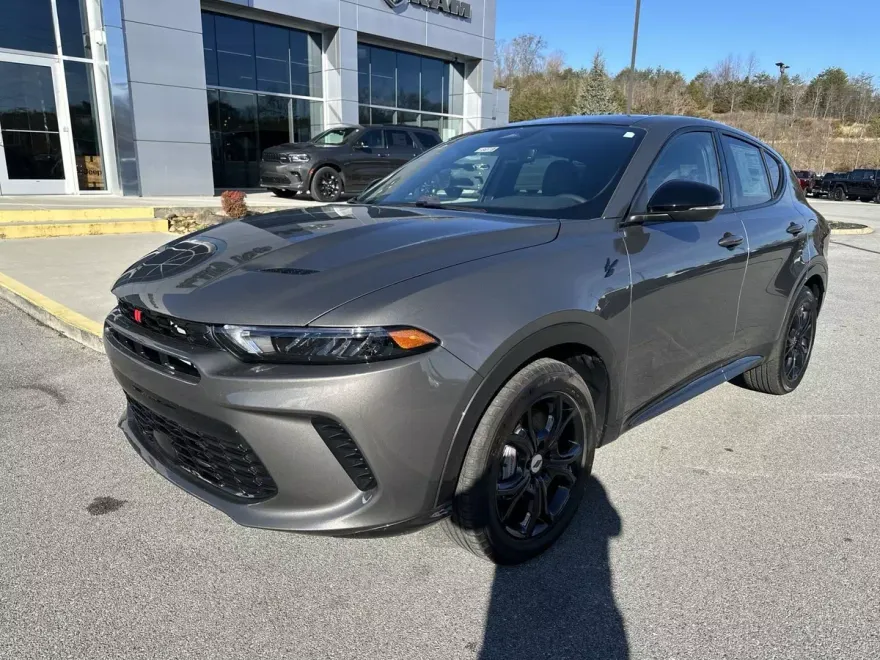 2024 Dodge Hornet R/T Plus photo 1