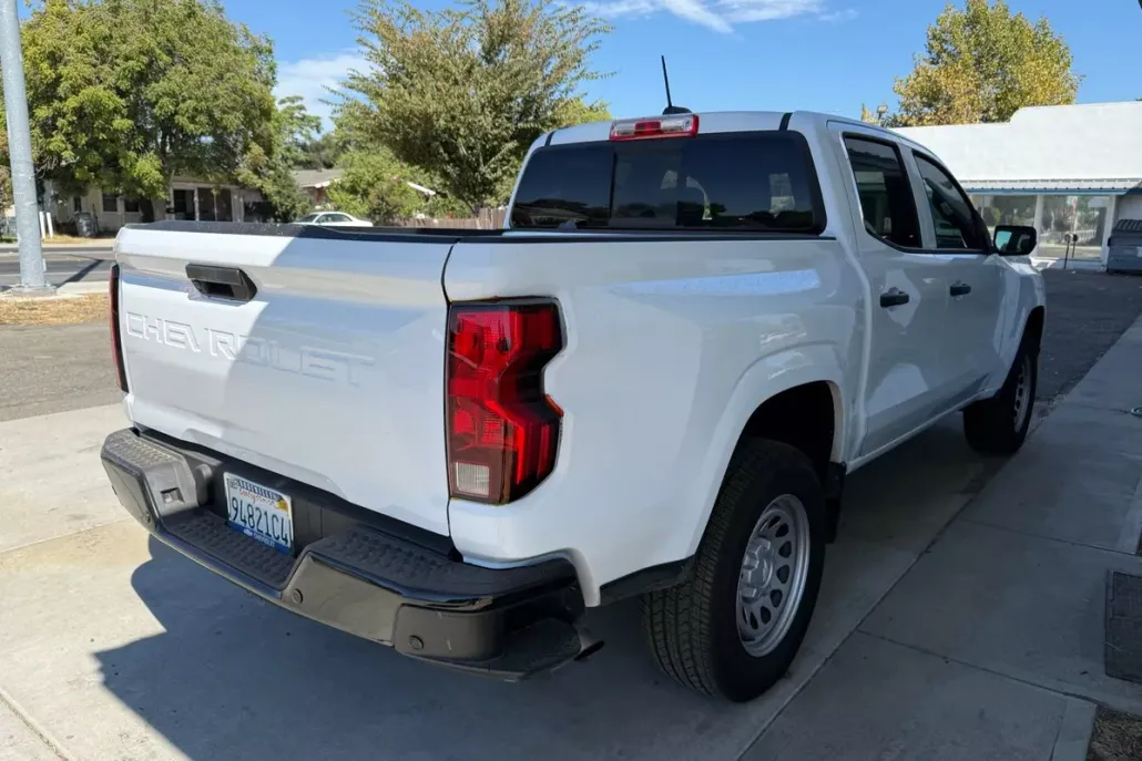 2024 Chevrolet Colorado Work Truck photo 1