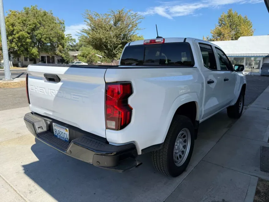 2024 Chevrolet Colorado Work Truck photo 1