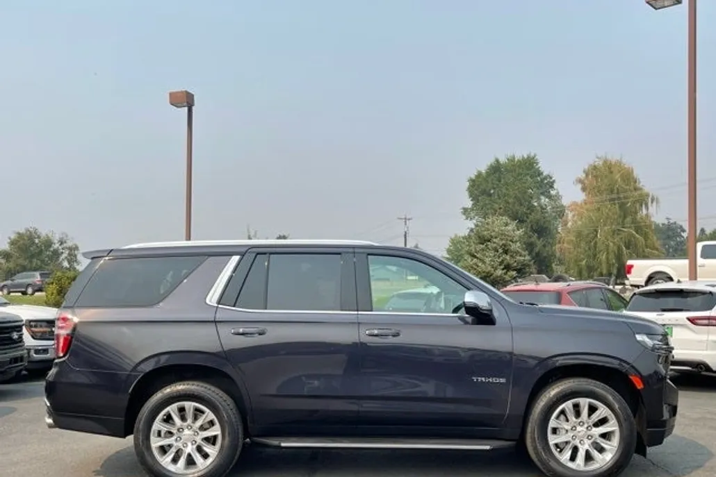 2023 Chevrolet Tahoe Premier photo 1