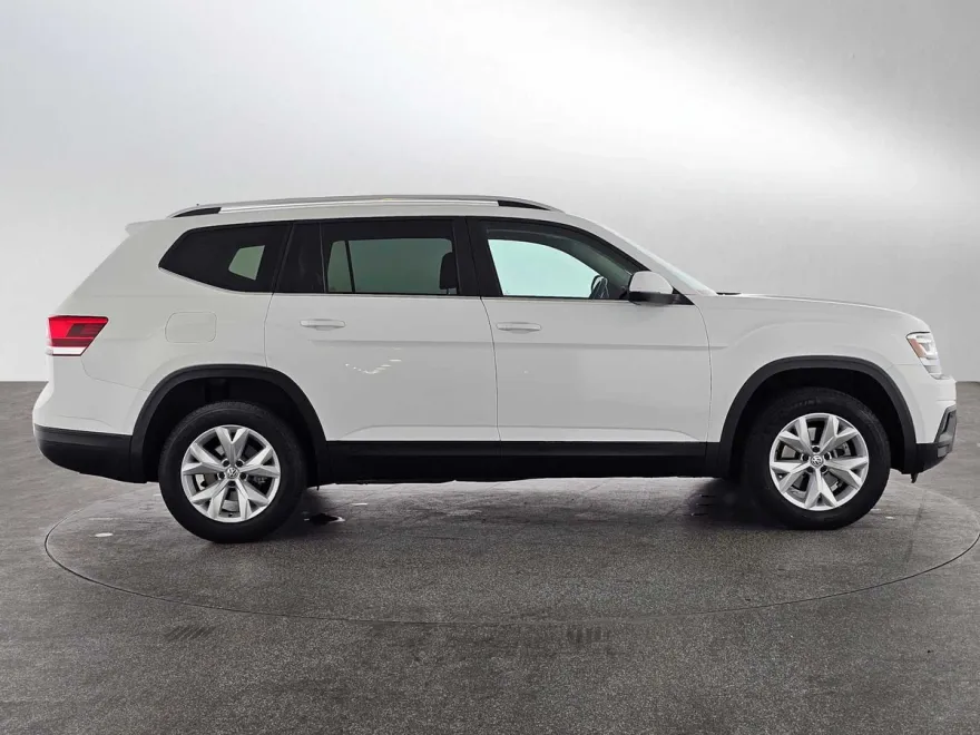 2018 Volkswagen Atlas SE Technology photo 1