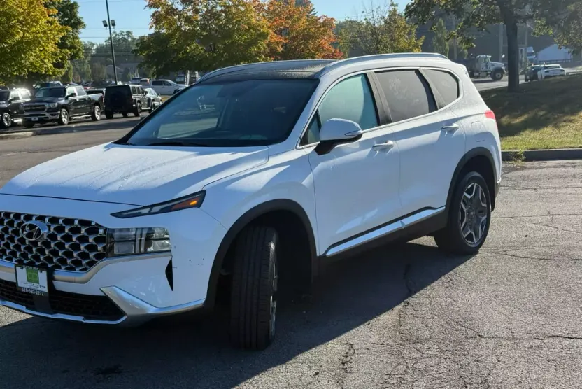 2022 Hyundai Santa Fe SEL Premium photo 1