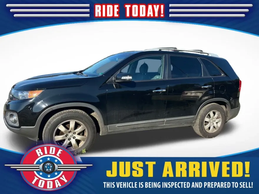 2012 Kia Sorento LX photo 1