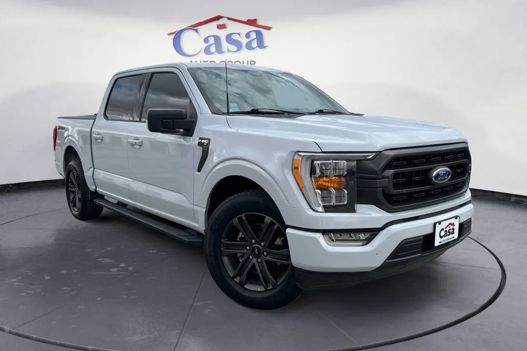 2022 Ford F-150 XLT photo 1