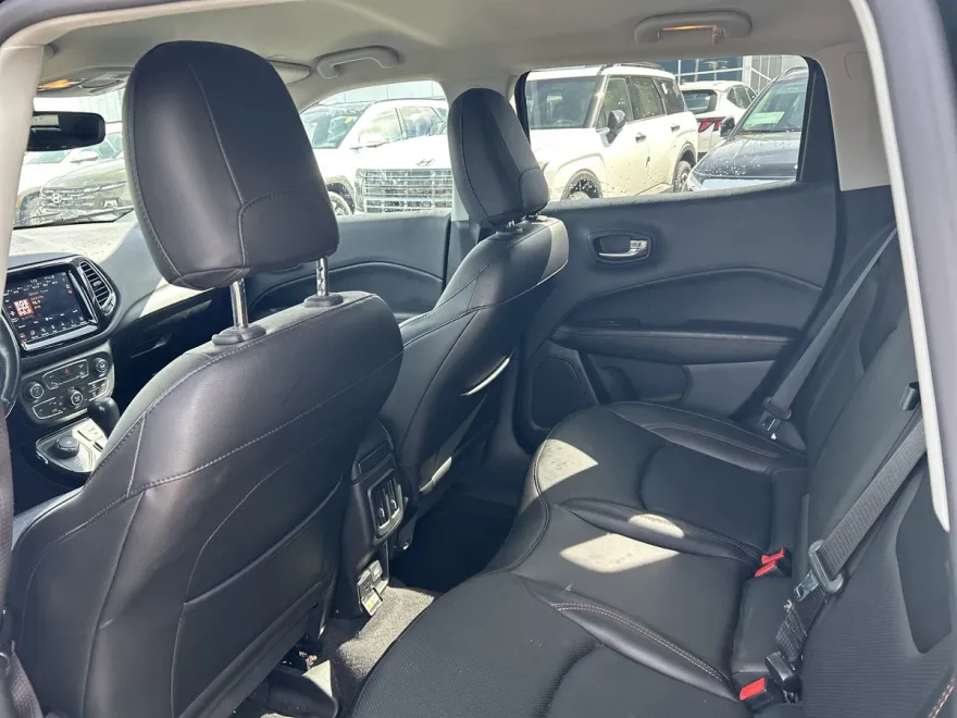 2021 Jeep Compass Limited photo 1
