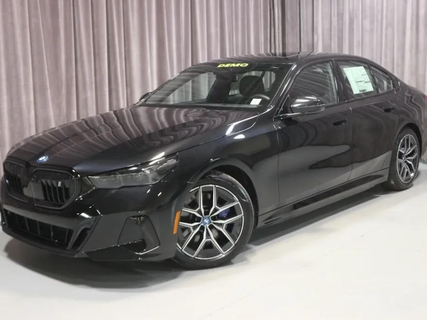 2025 Bmw i5 xDrive40 photo 1