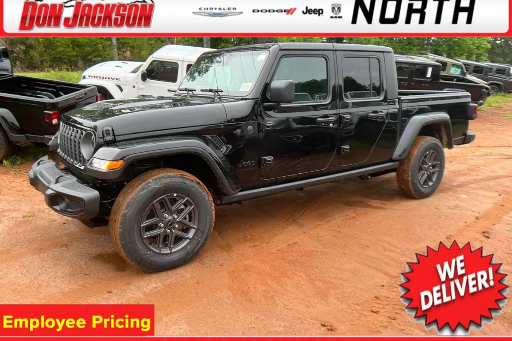 2025 Jeep Gladiator Sport S photo 1