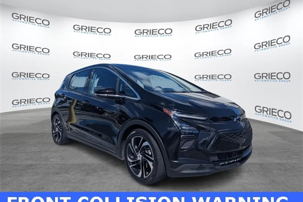 2022 Chevrolet Bolt EV 2LT photo 1