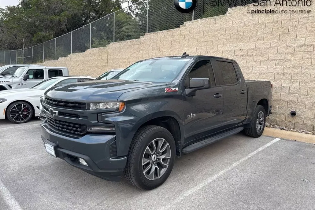 2021 Chevrolet Silverado 1500 RST photo 1
