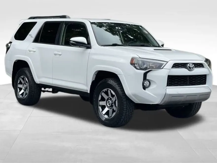 2019 Toyota 4Runner TRD Off-Road photo 1